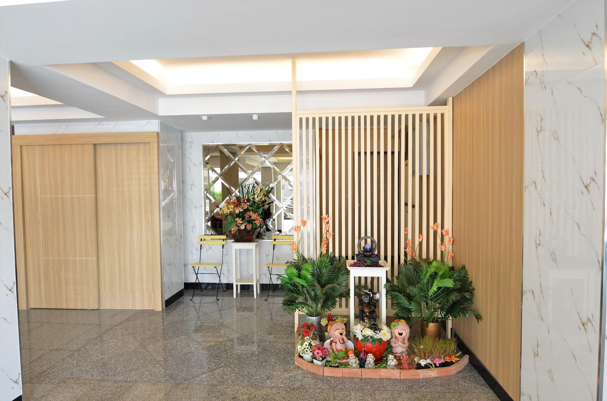 Vista Lobby Station 203 Hotel