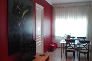 Alquiler Vacacional - Enjoy Barcelona from our central, sunny and quiet apartament.