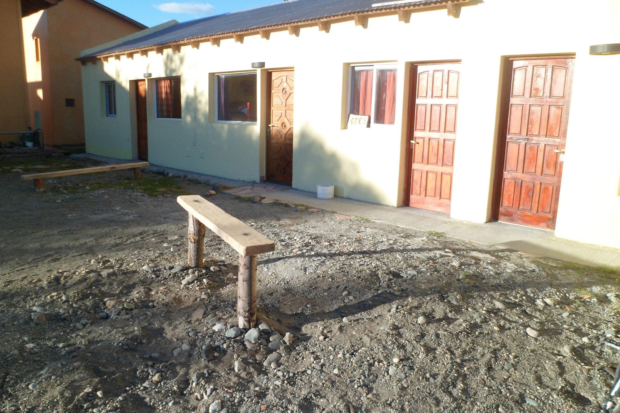Vista Exterior Milenarios Hostel