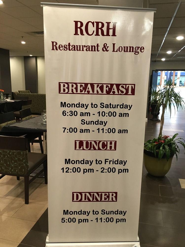 Restaurant Ramada Plaza by Wyndham Charlotte/South End Airport