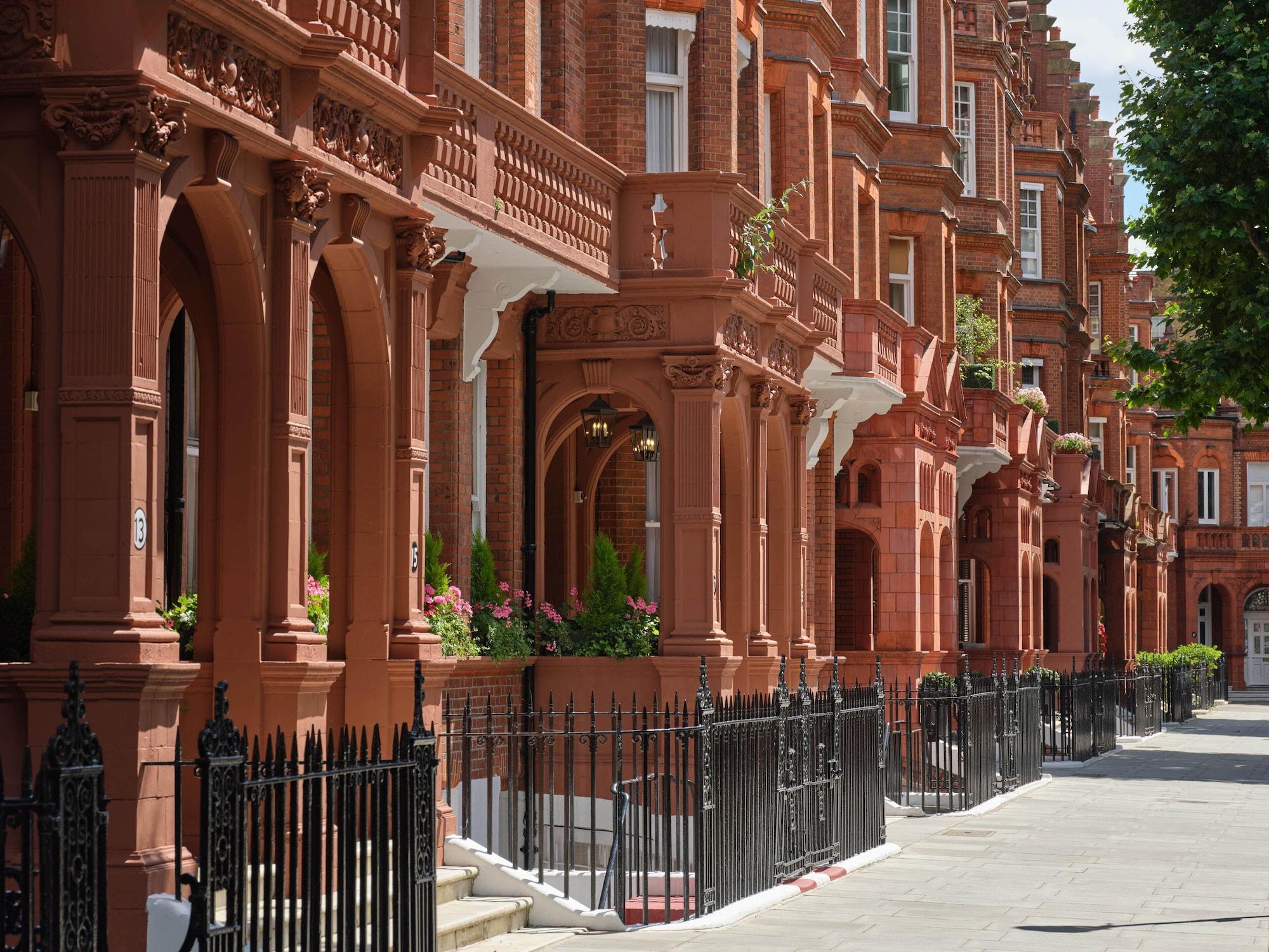 Varios The Apartments by The Sloane Club