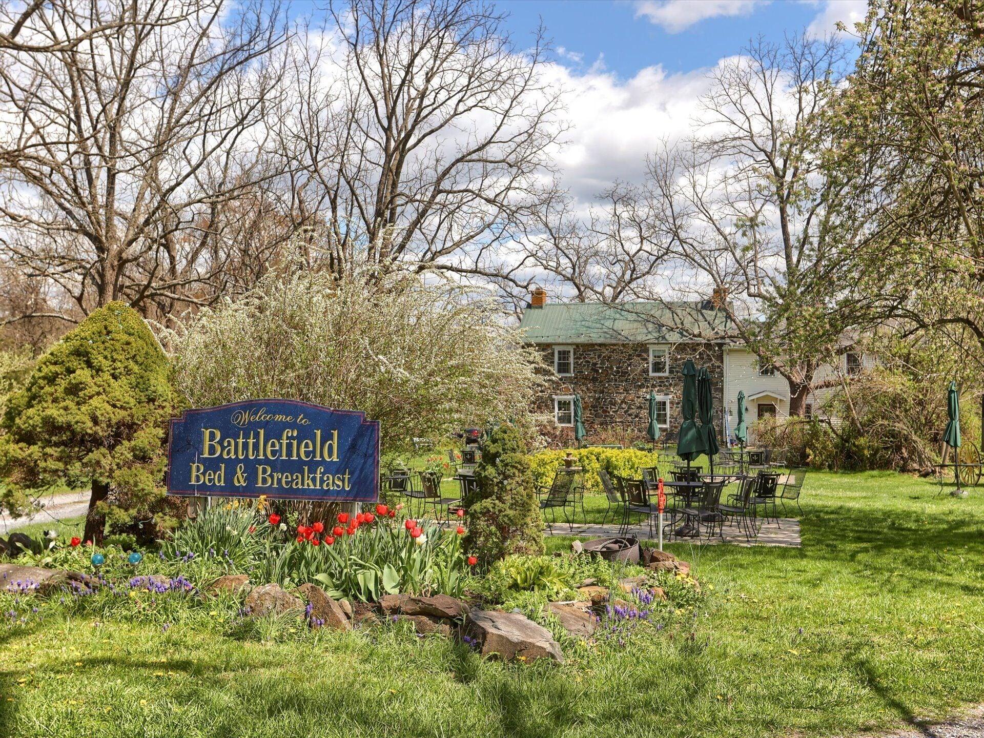 Vista Exterior Battlefield Bed & Breakfast Inn