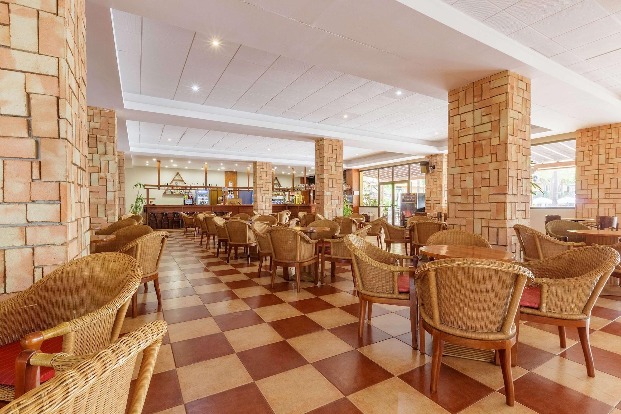 Vista Lobby Hotel Best Alcazar