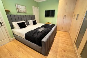 Alquiler Temporario - House Sleeps 10 With Parking and Garden
