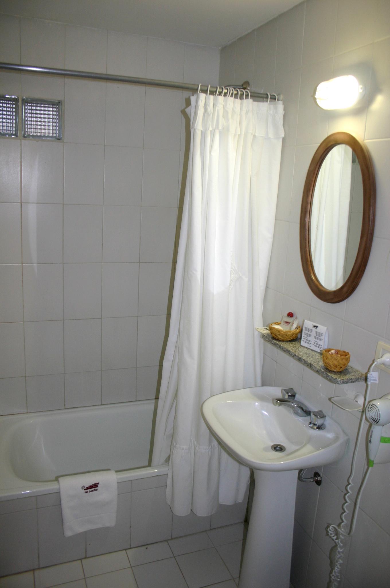 Baño Las Bardas Apart Hotel