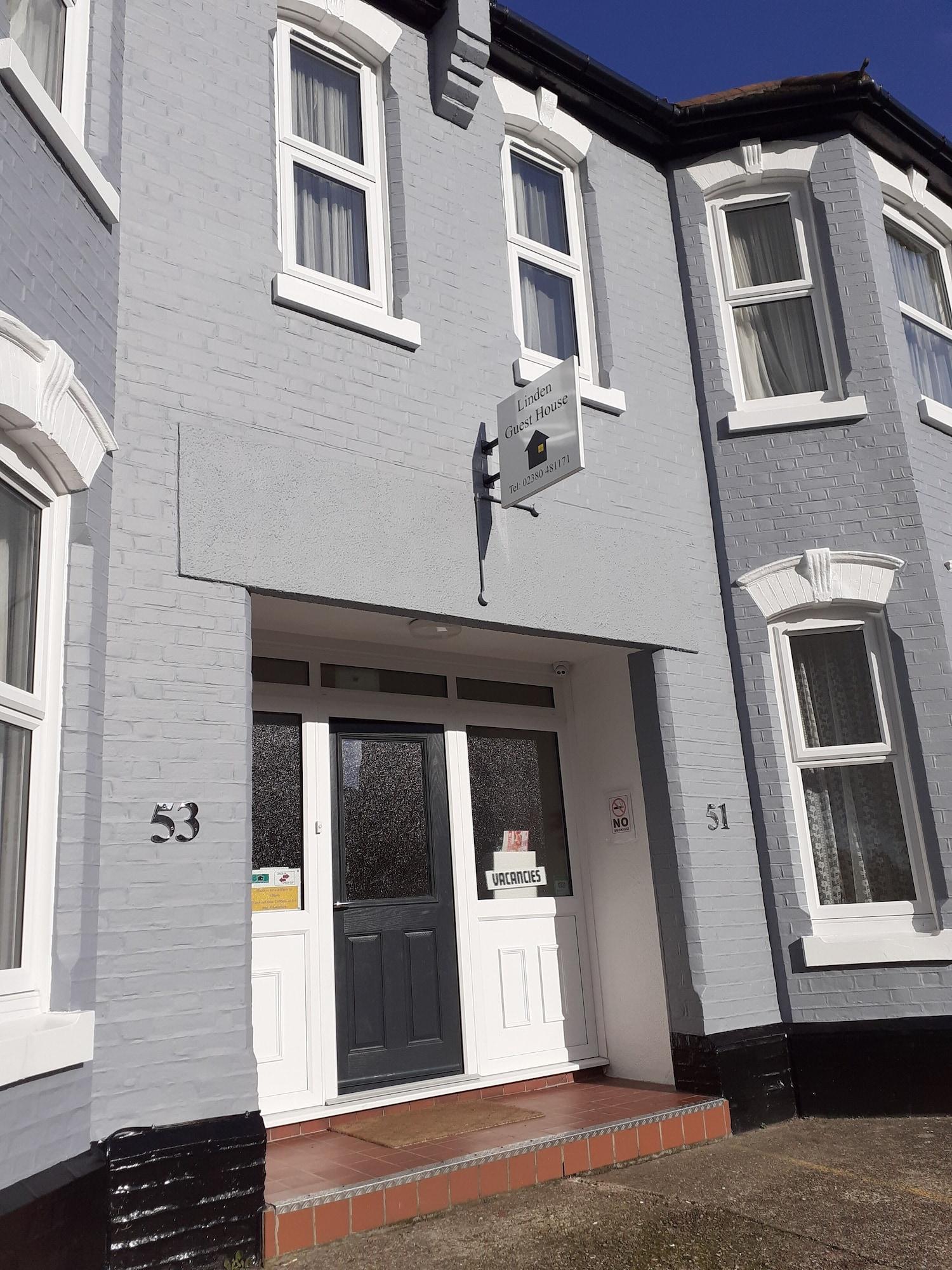 Vista Exterior Linden Guest House