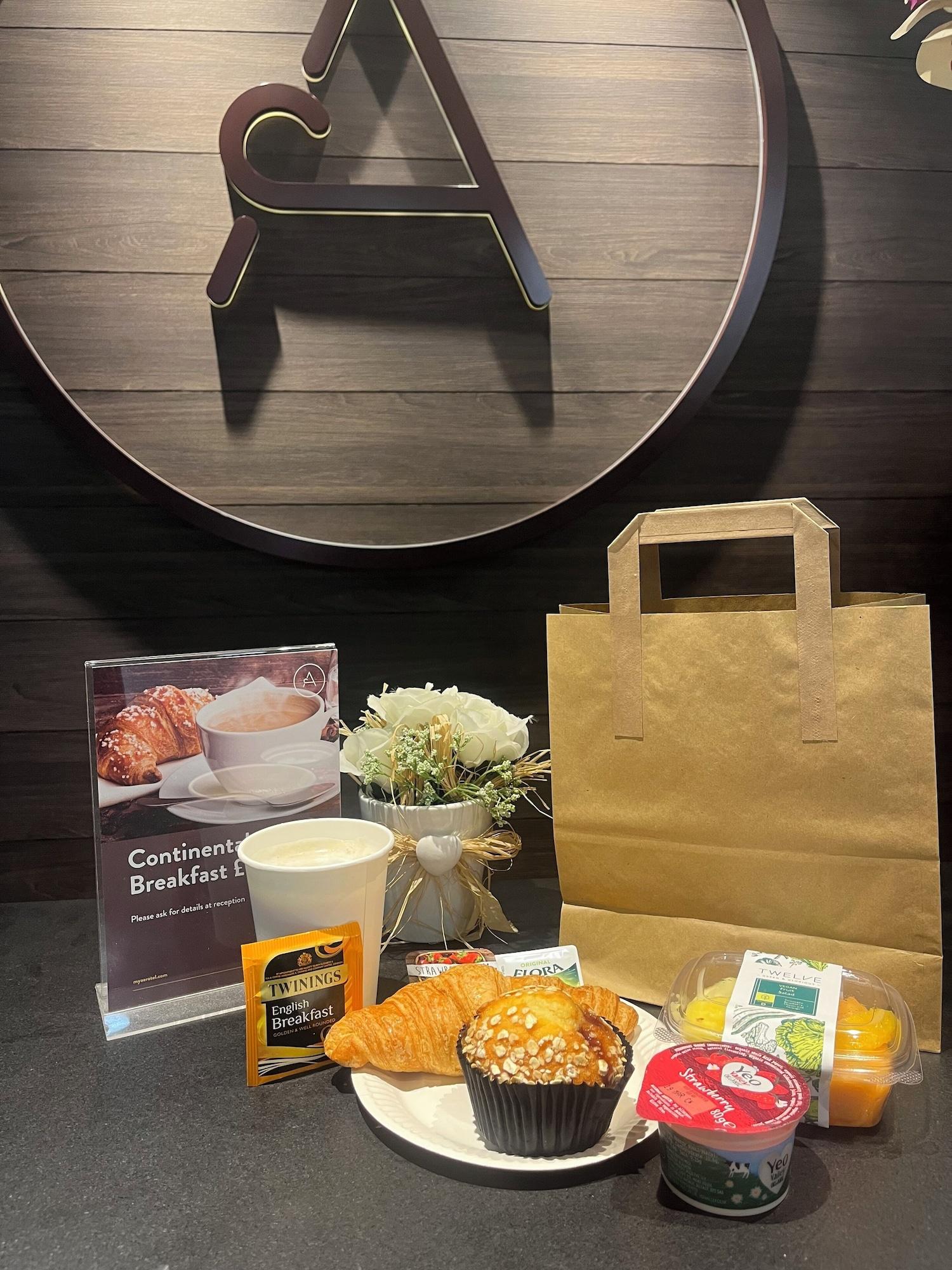 Restaurant Aerotel London Heathrow Airport Terminal 2-3