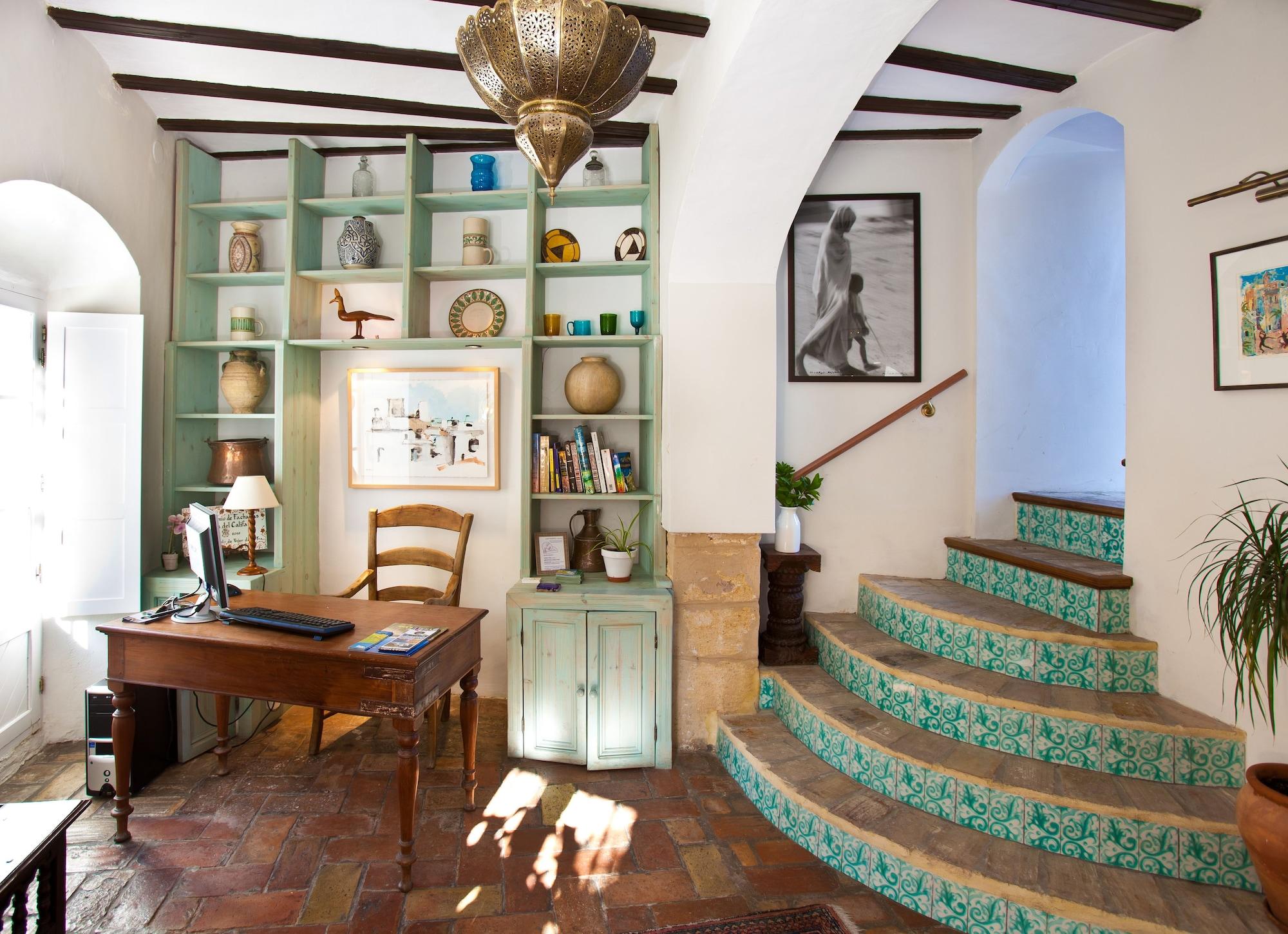 Varios La Casa del Califa