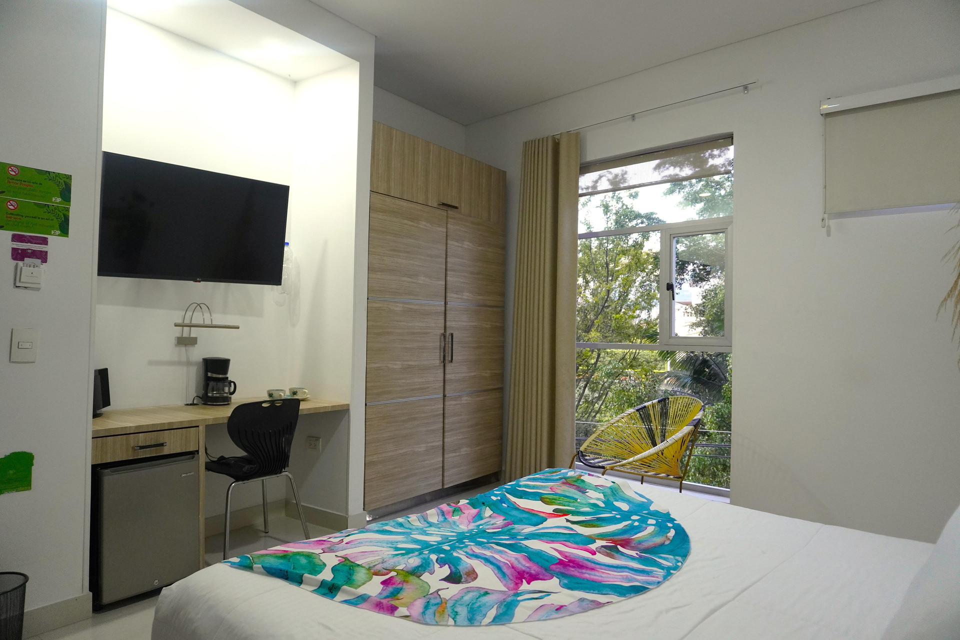 Set de Habitación Hotel Bolivariana plaza Medellín