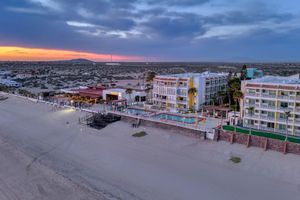 Hotel - Playa Bonita