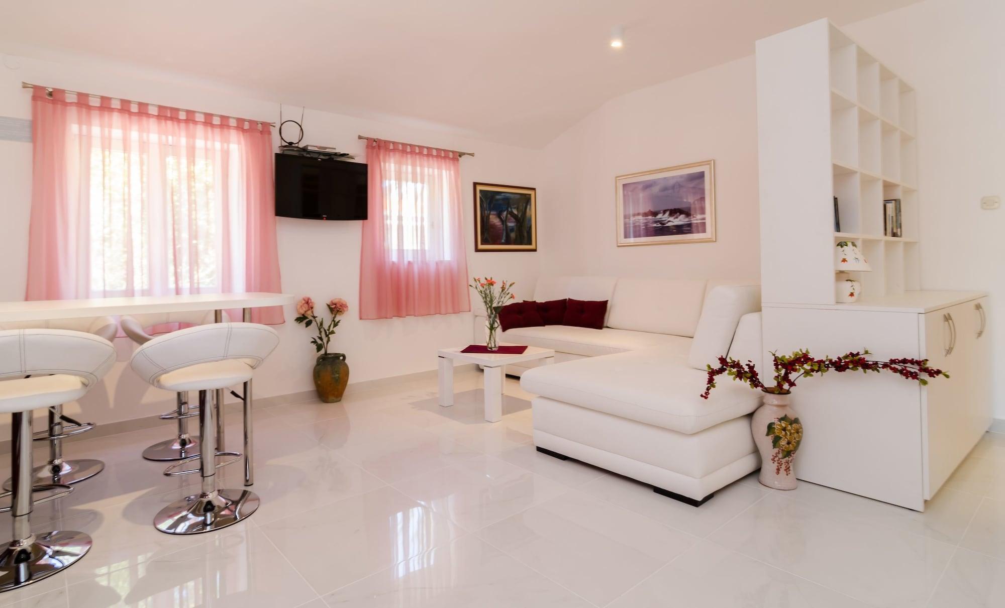 Comodidades del Alojamiento Apartments Mare