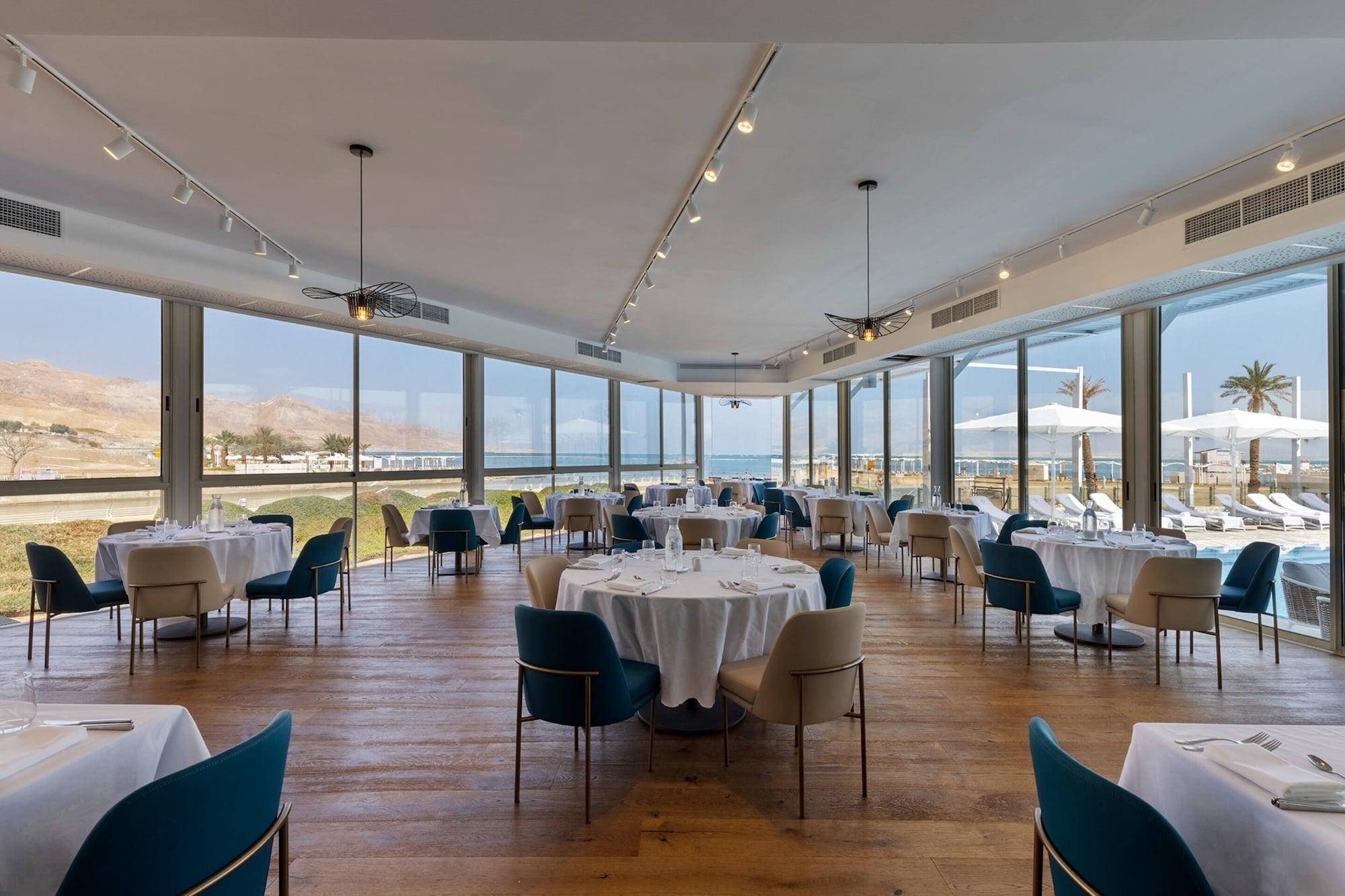 Restaurant Herbert Samuel Hod Dead Sea Hotel