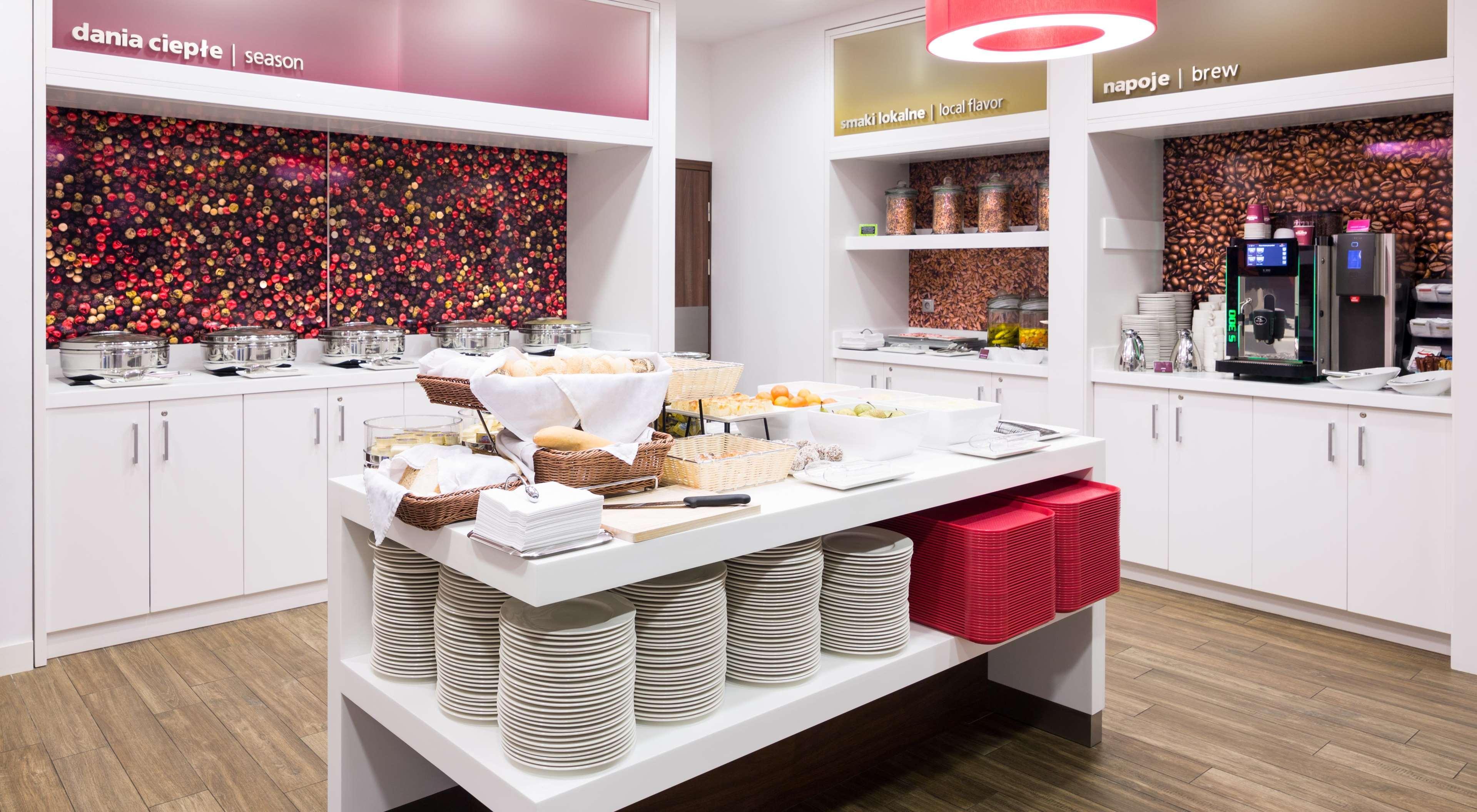 Restaurant Hampton by Hilton Krakow