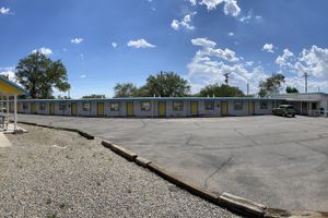 Alojamiento - Rainbow Inn & Cottages