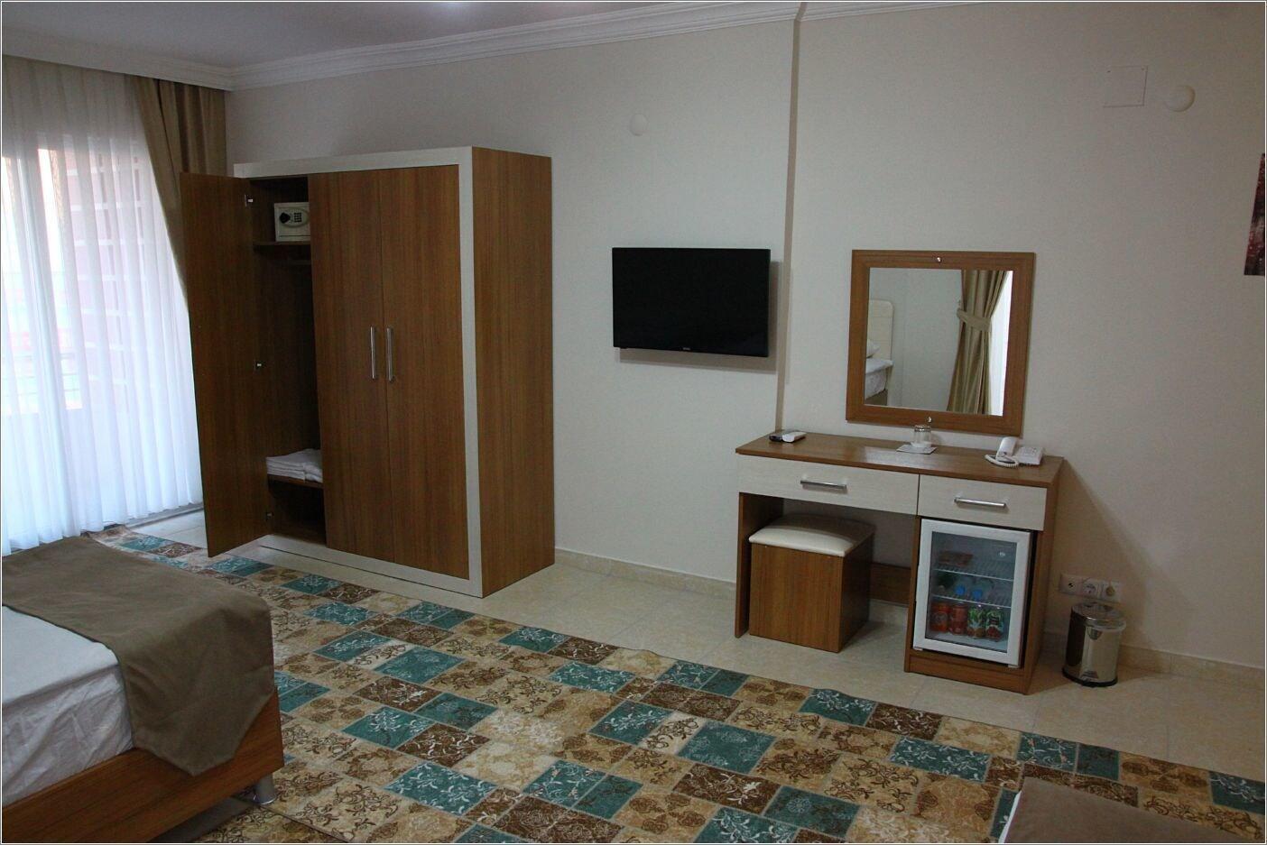 Set de Habitación Deveci Hotel