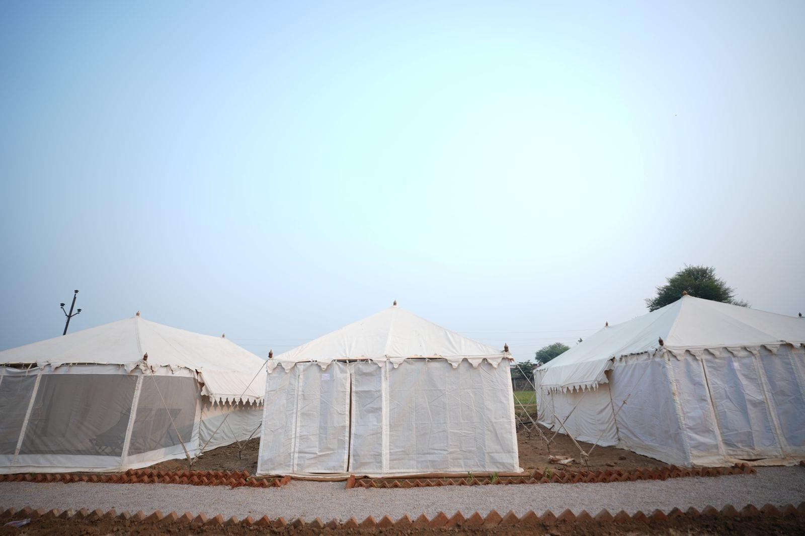 Vista Exterior Van Bagh Camp Village