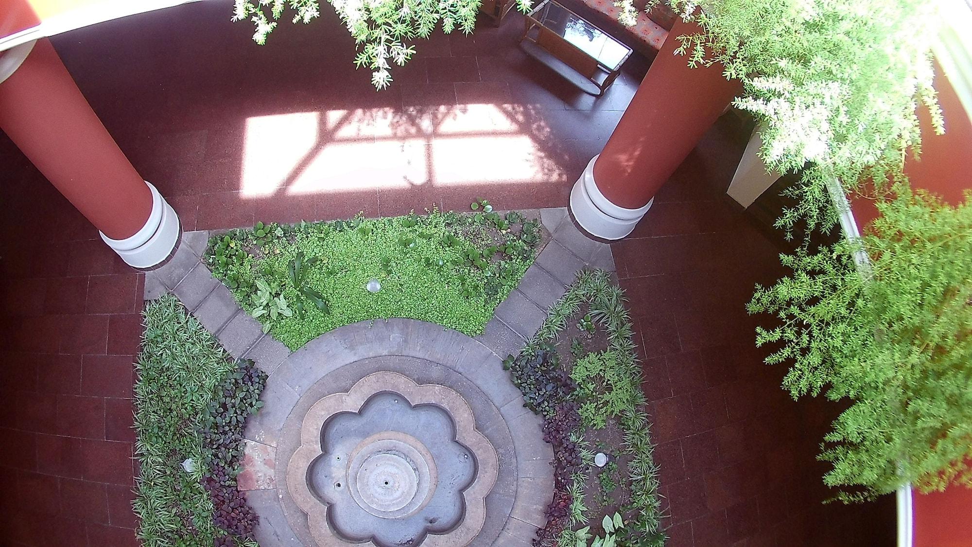 Vista Lobby Hotel La Quinta