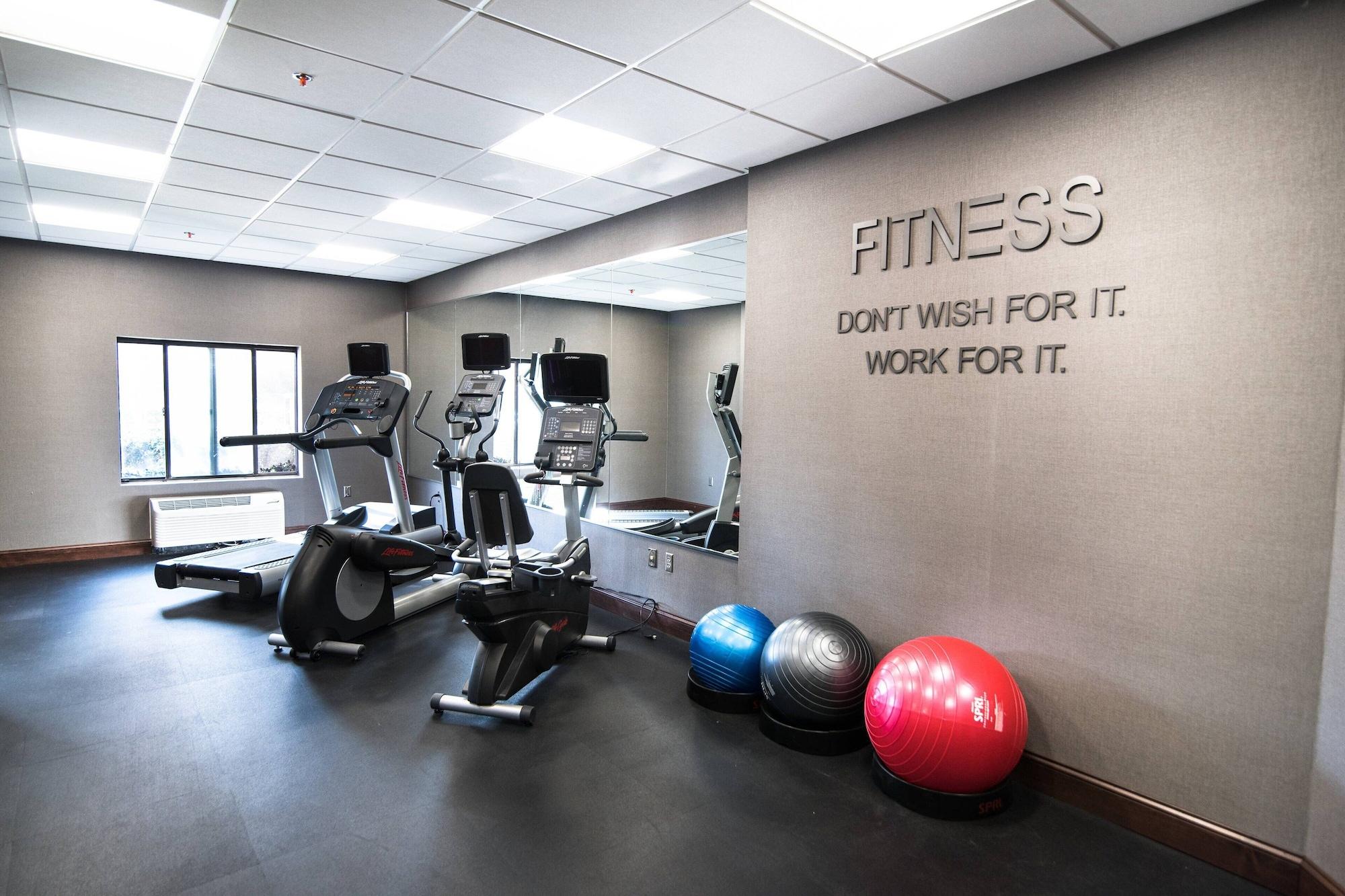Gimnasio Fairfield Inn and Suites by Marriott Atlanta Airport North