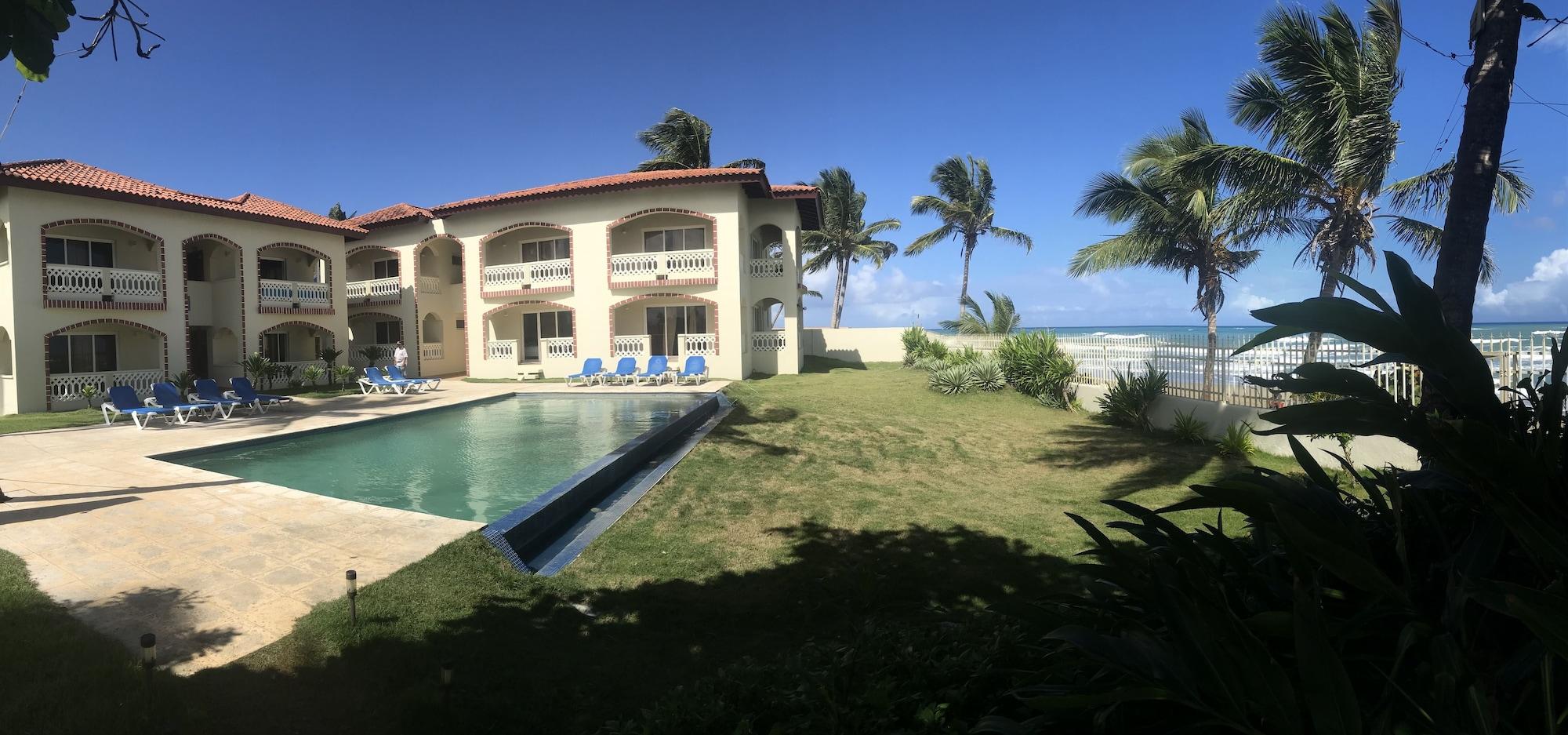 Vista Lobby Barefoot Beach Pad