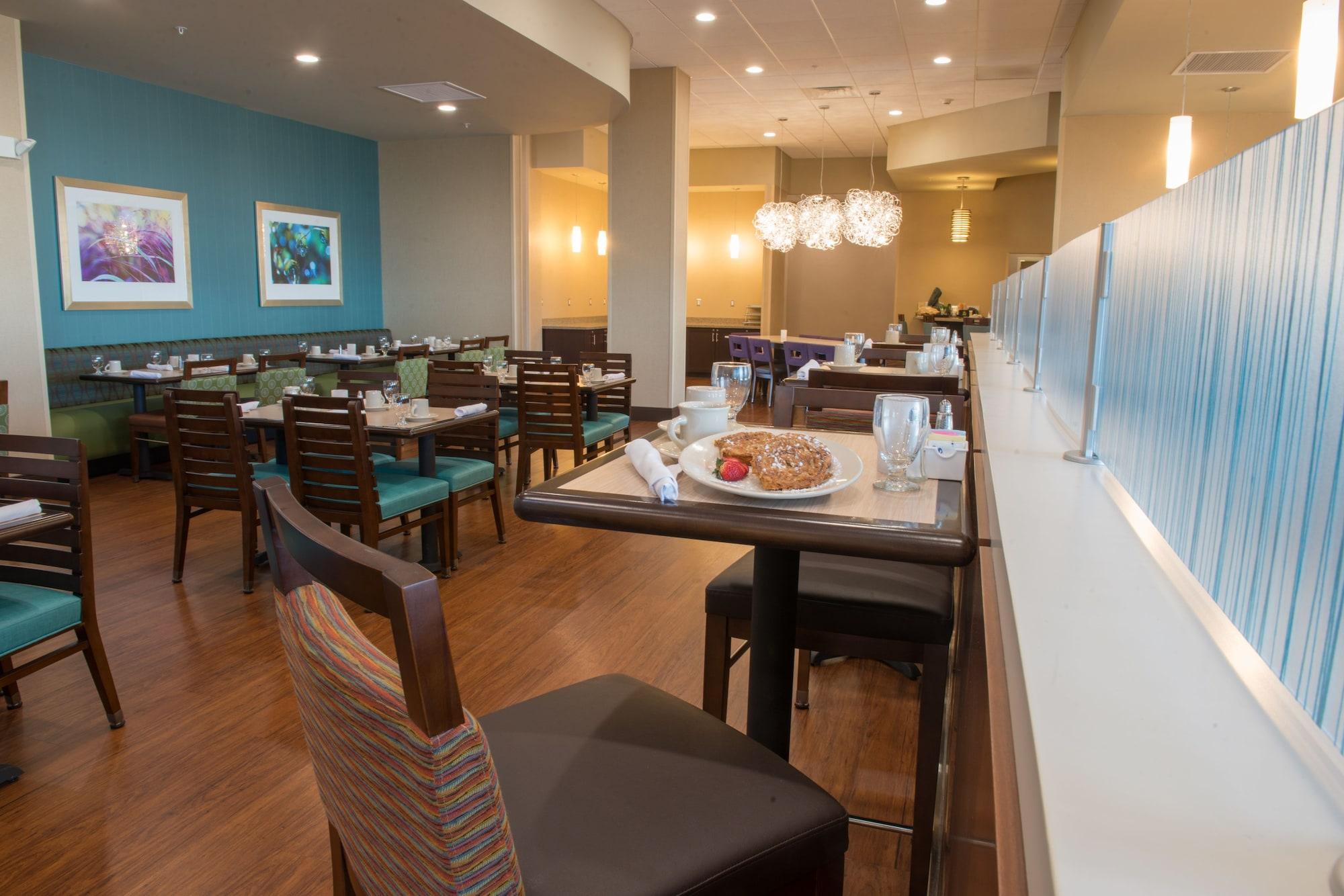 Restaurant Holiday Inn Bismarck by IHG
