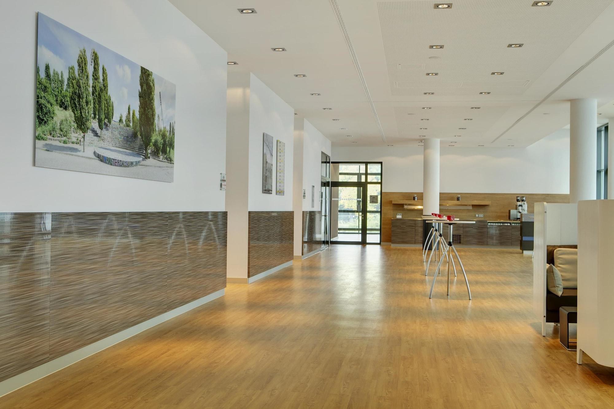 Sala de Reuniones IntercityHotel Berlin Hauptbahnhof