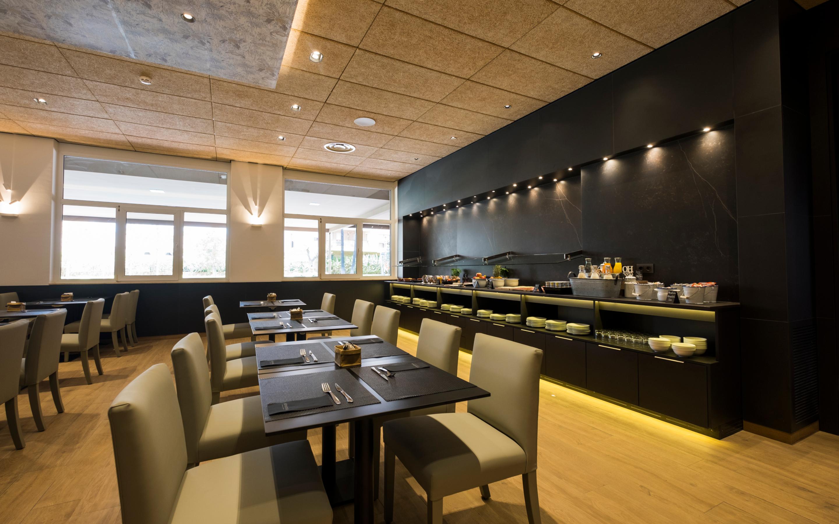 Bar/Salón SB Corona Tortosa