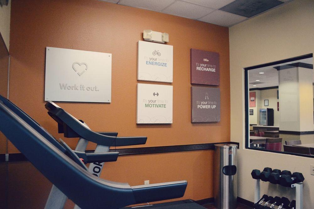 Gimnasio Comfort Suites Bush Intercontinental Airport