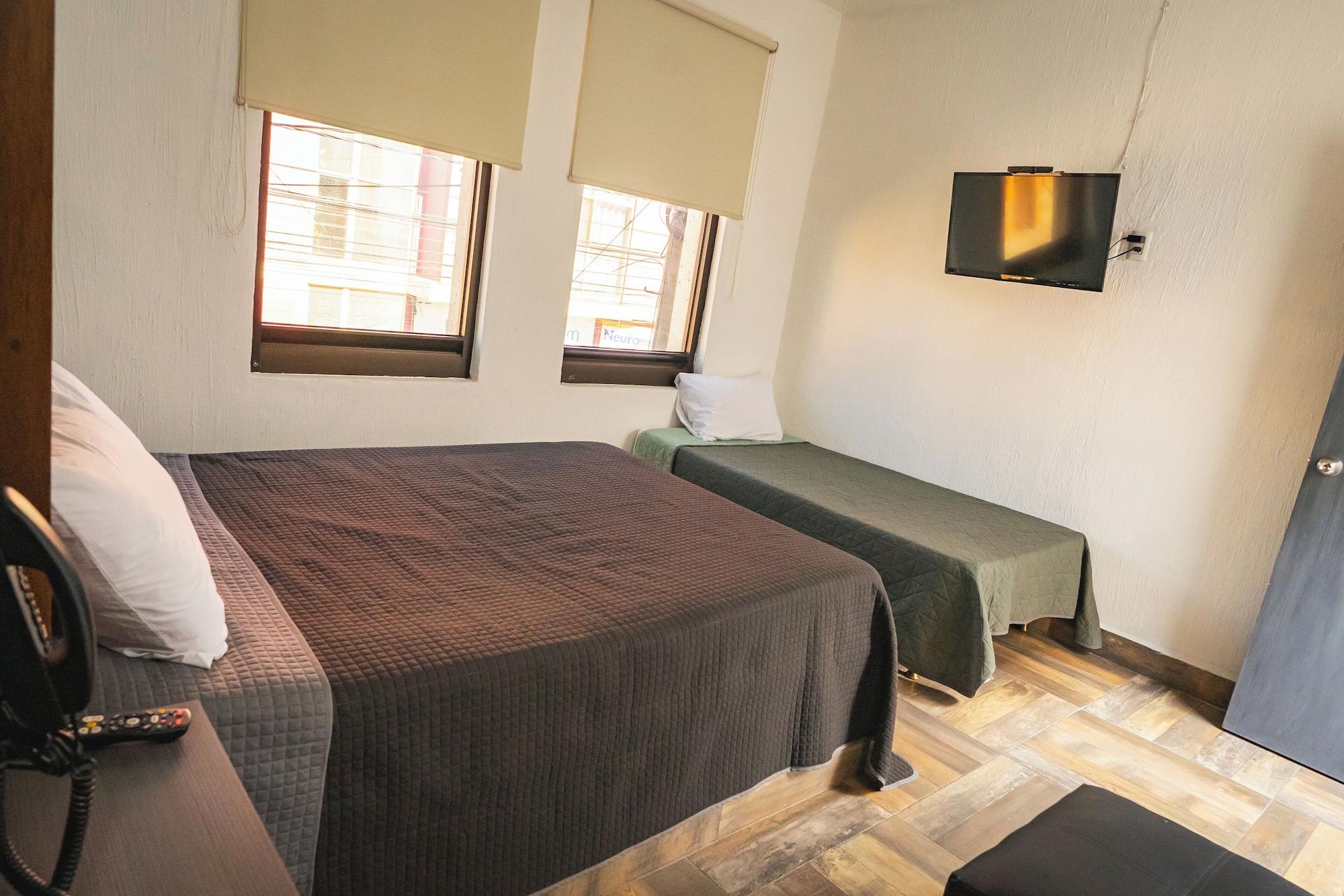 Habitación HOTEL DALIA