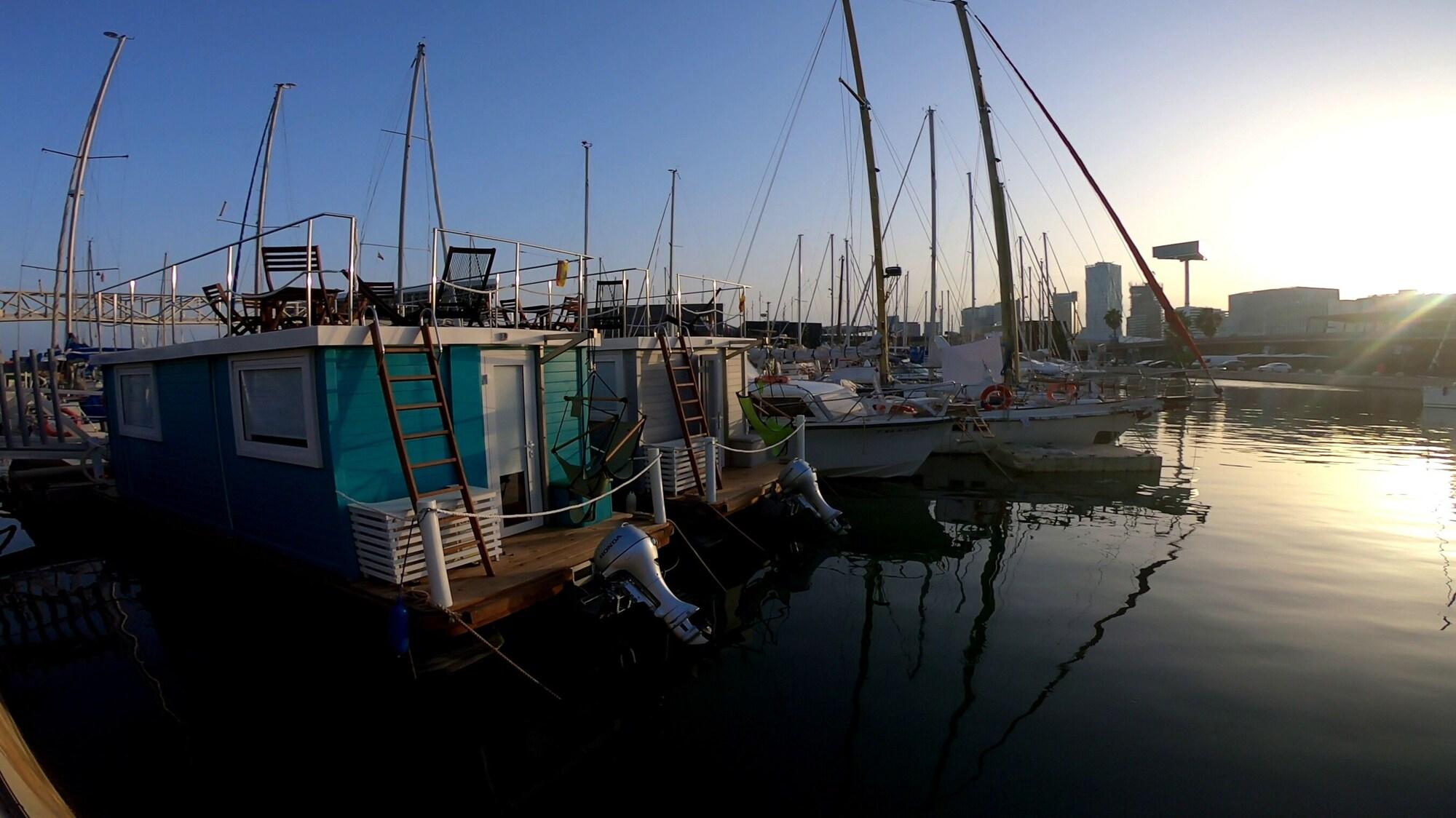 Comodidades del Alojamiento The Homeboat Company Forum-Barcelona