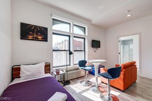 Alojamiento - Chicago Second Floor Studio by 747 Lofts