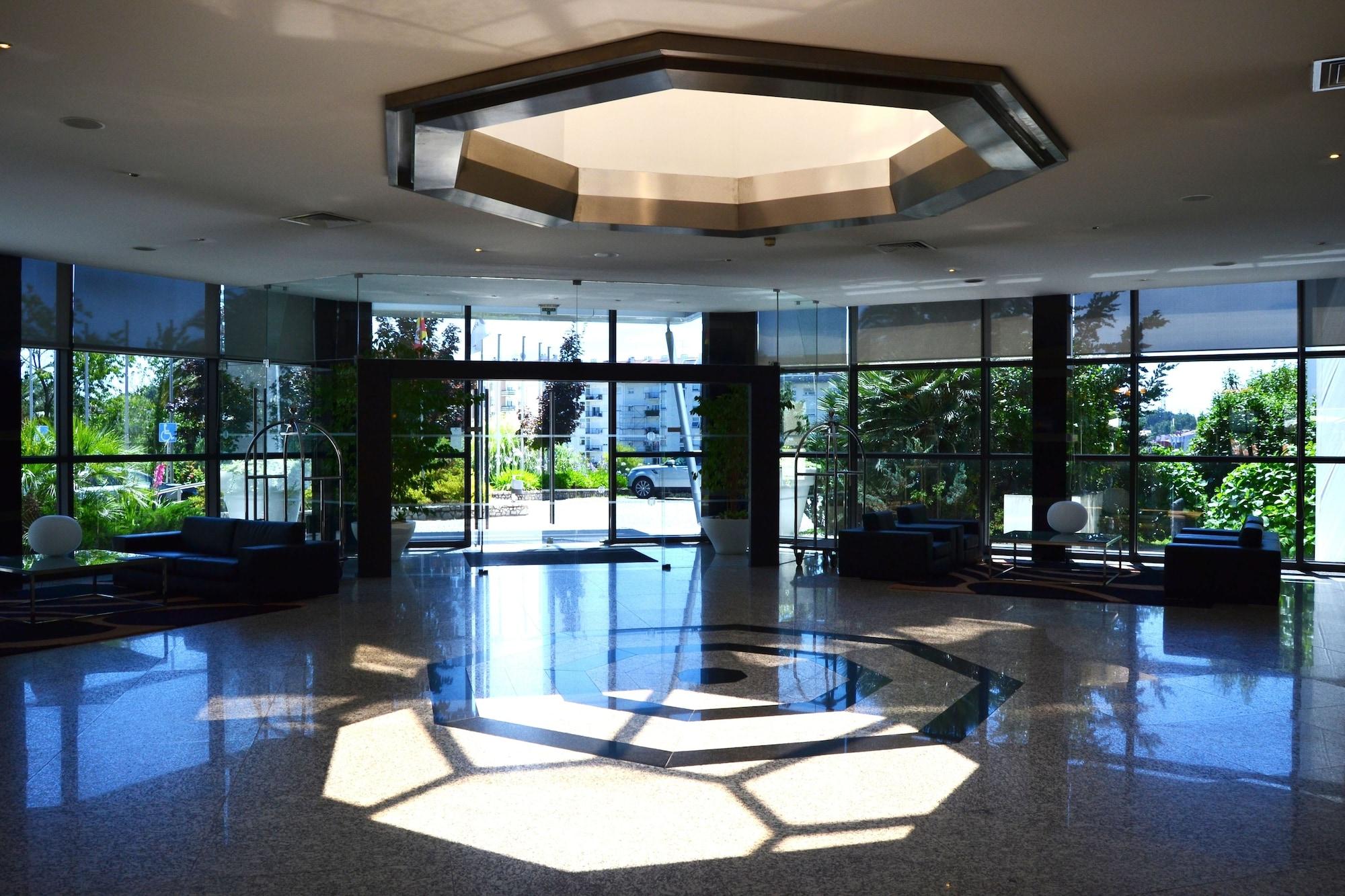 Vista Lobby Montebelo Viseu Congress Hotel & Spa