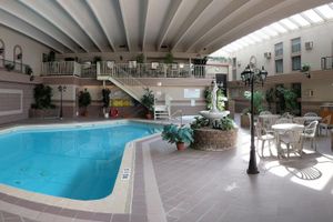 Alojamiento - Bluebird Hotel