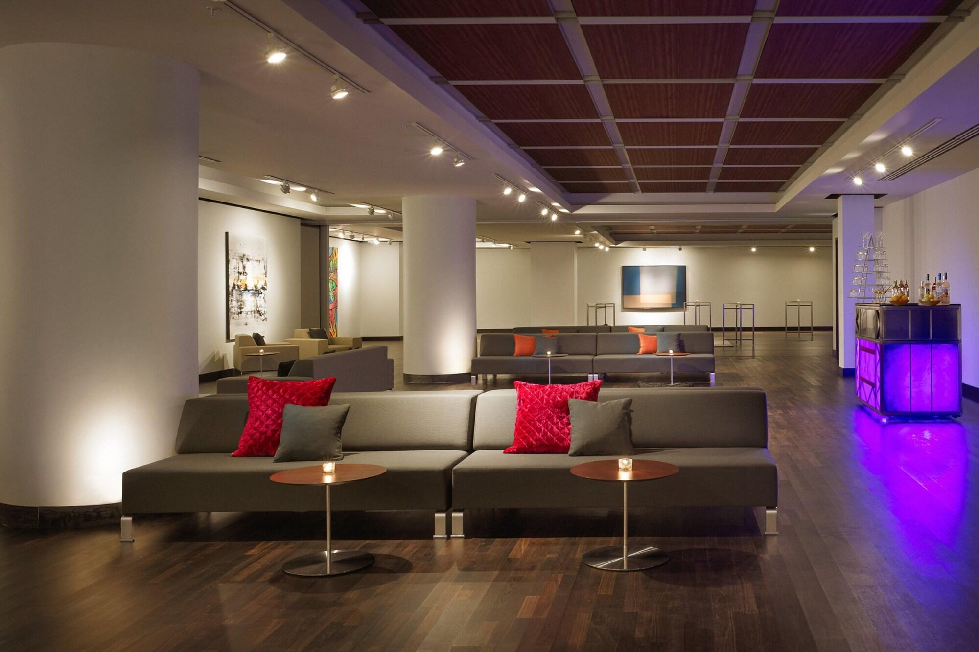 Vista Lobby JW Marriott Houston Downtown