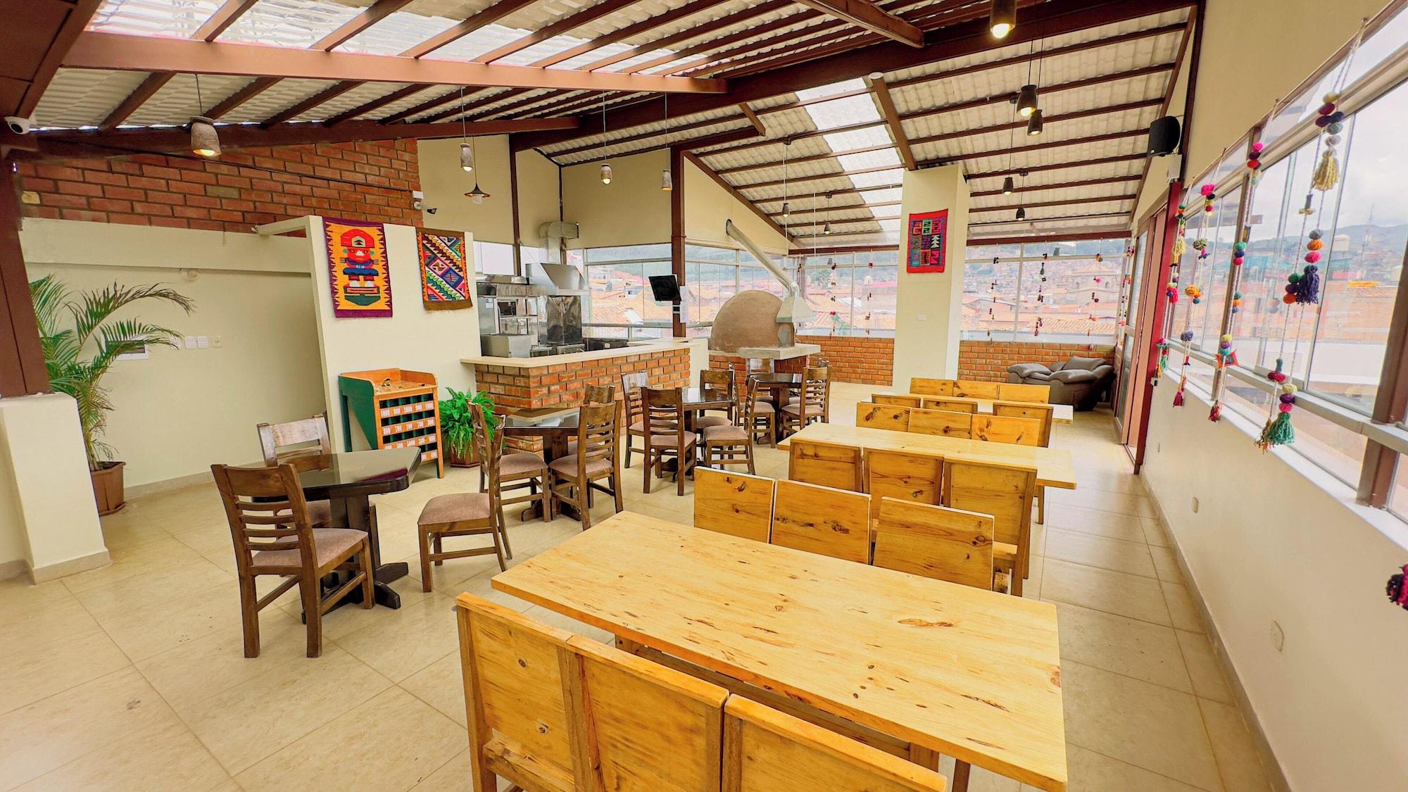 Restaurant Andean Atoq Hostel