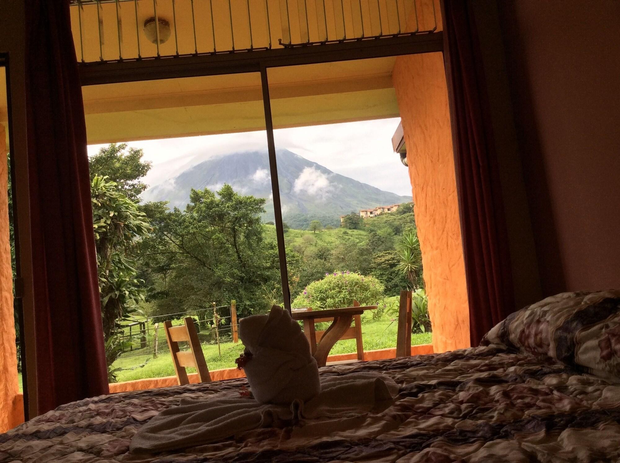 Equipamiento de Habitación Cabinas Los Guayabos