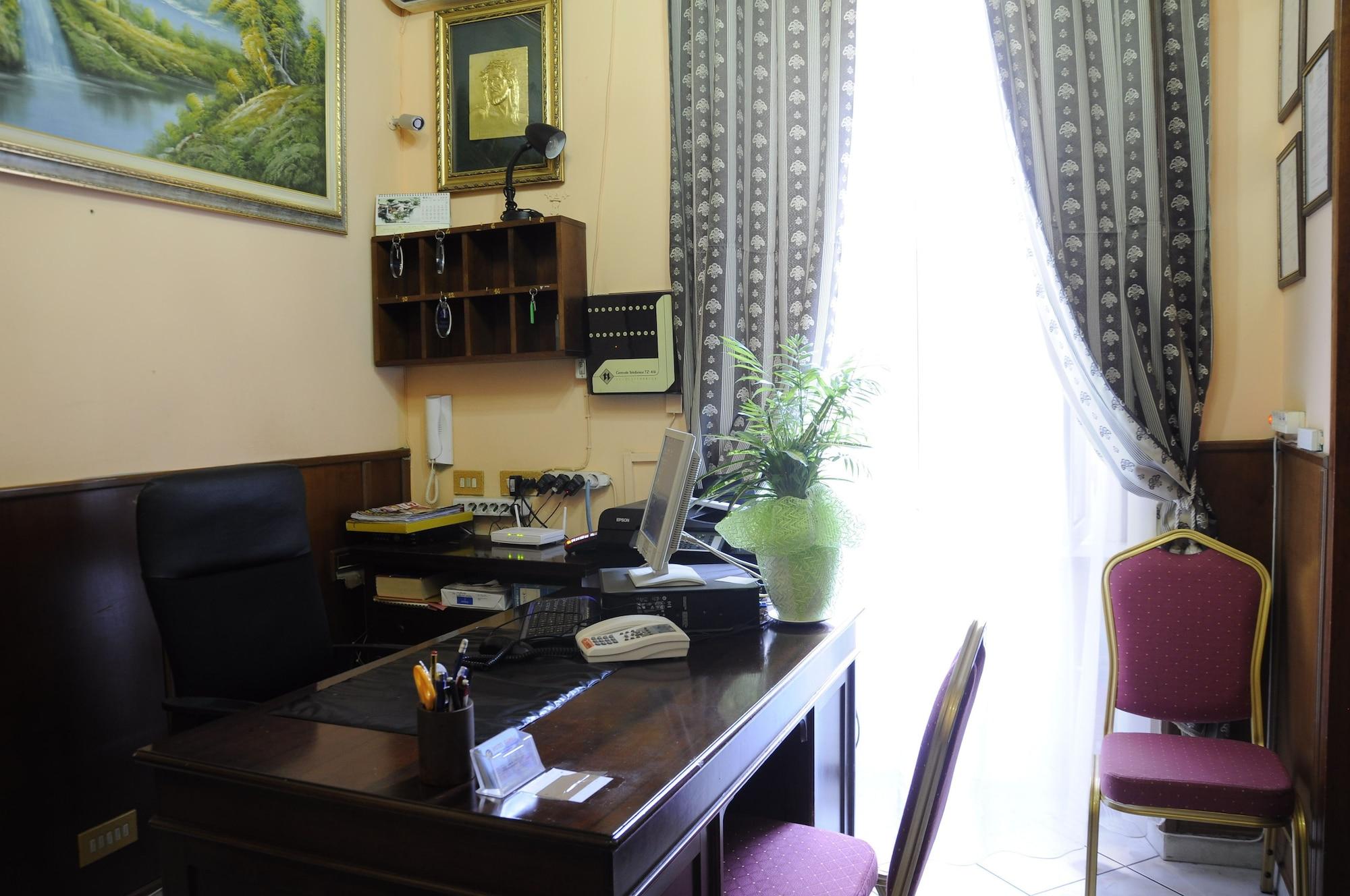 Vista Lobby Hotel Farini