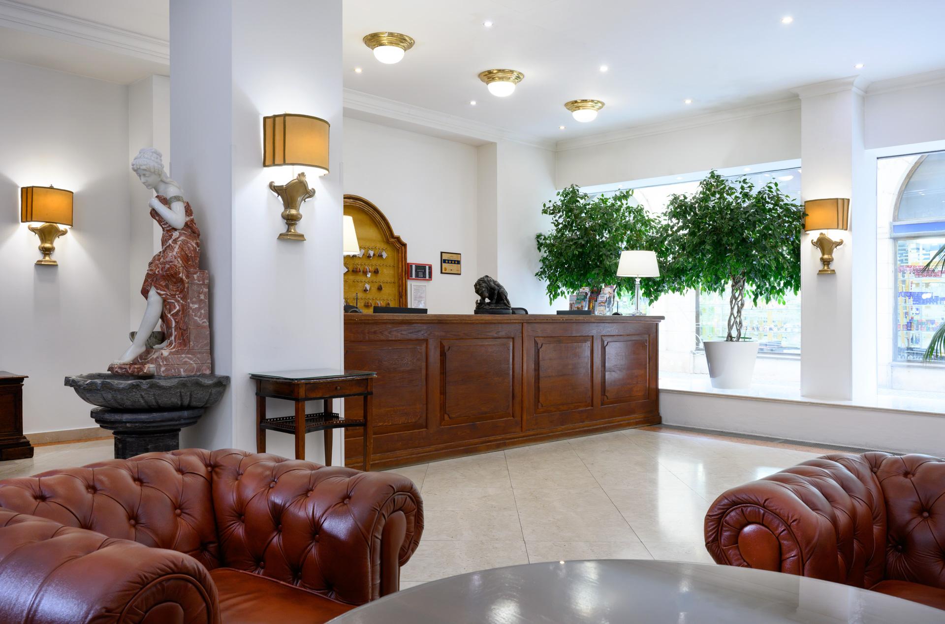 Vista Lobby Hotel Leon D´Oro