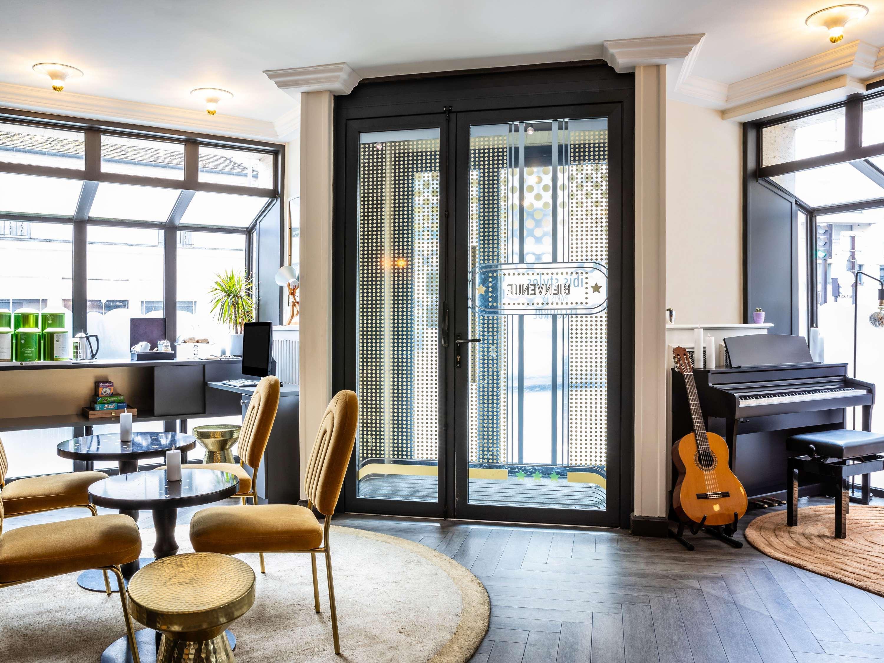 Bar/Salón ibis Styles Paris 15 Lecourbe