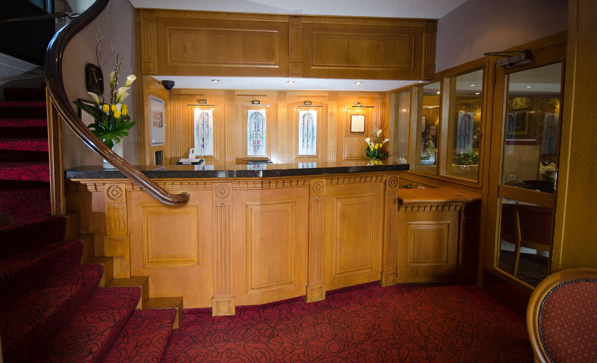 Vista Lobby Atholl Hotel