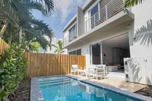 Alquiler Vacacional - The Modernista 1 - Luxury Villa With Private Pool