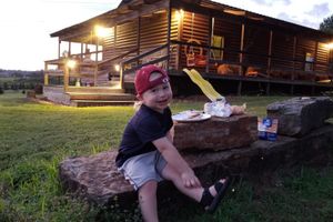 Alquiler Vacacional - Rural life on a real Christmas tree farm! Hallmark experience!