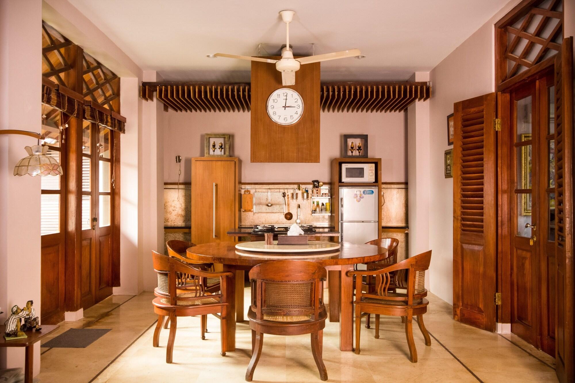 Restaurant Tegal Panggung Inn