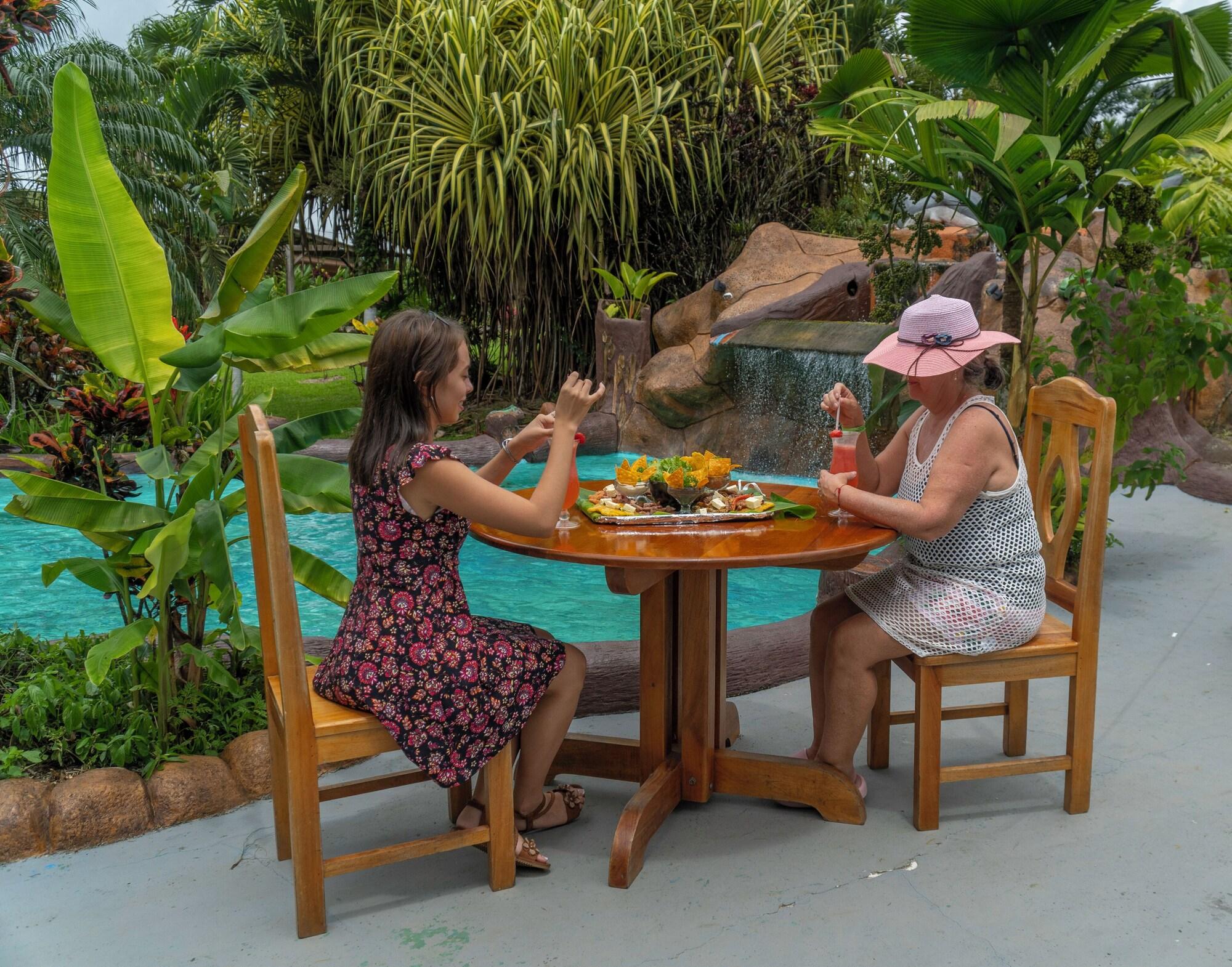 Restaurant Sueno Dorado Hot Springs Hotel