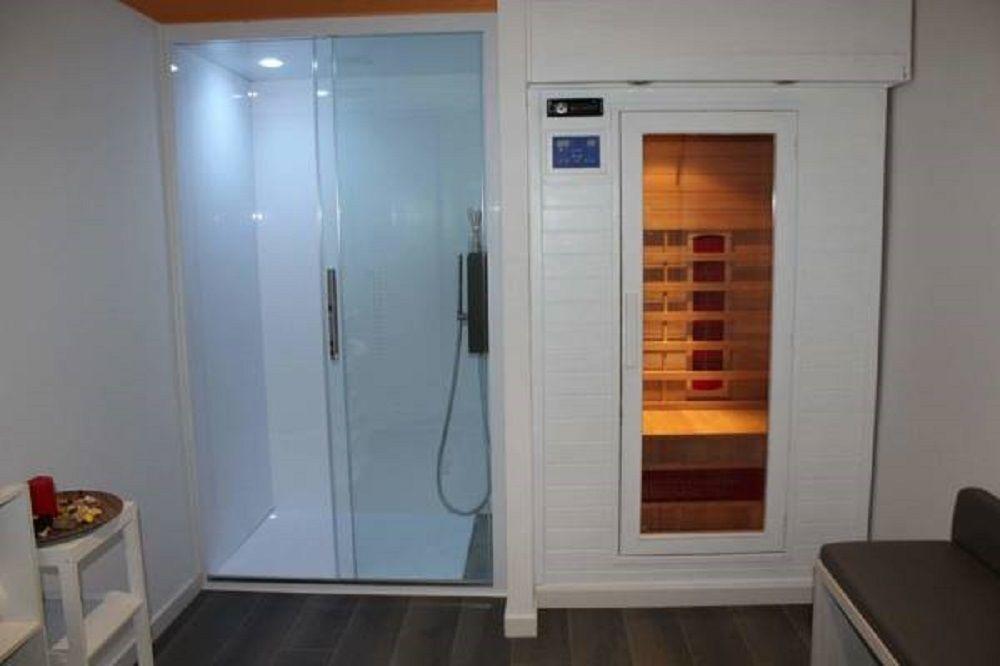 Equipamiento de Habitación Airport Relax Mama