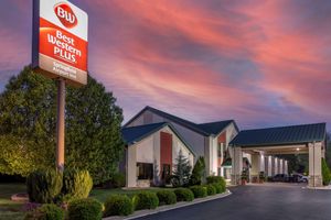 Alojamiento - Best Western Plus Springfield Airport Inn