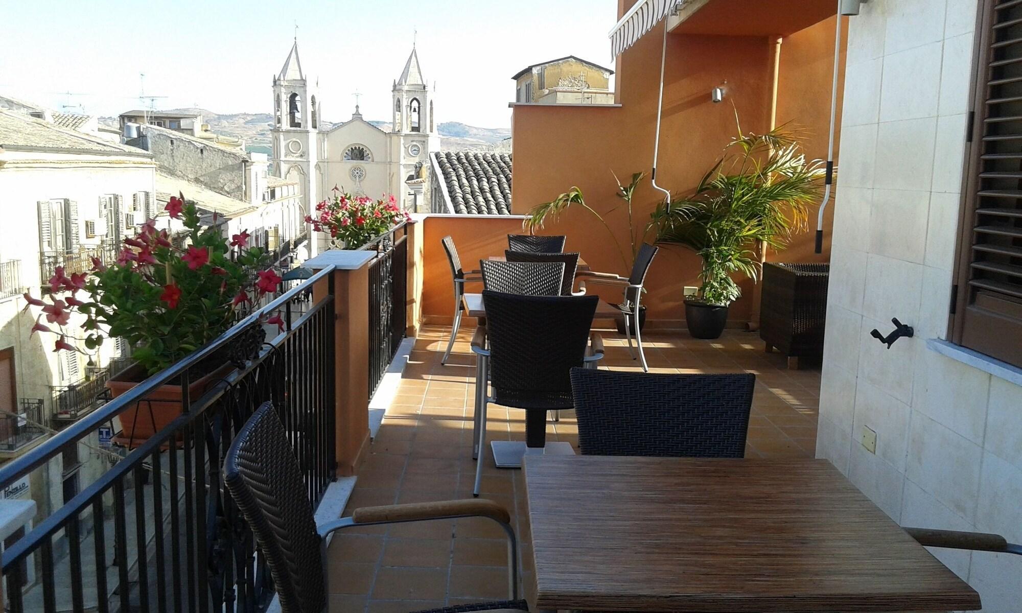Varios Regalpetra Hotel