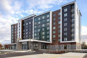 Alojamiento - Hyatt Place Toronto Airport