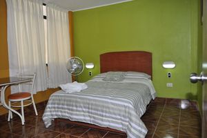 Alojamiento - Hostal Real Alcázar