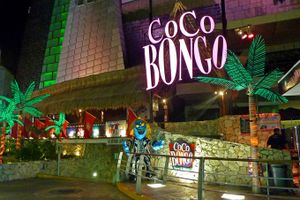 Actividad - Discoteca Coco Bongo