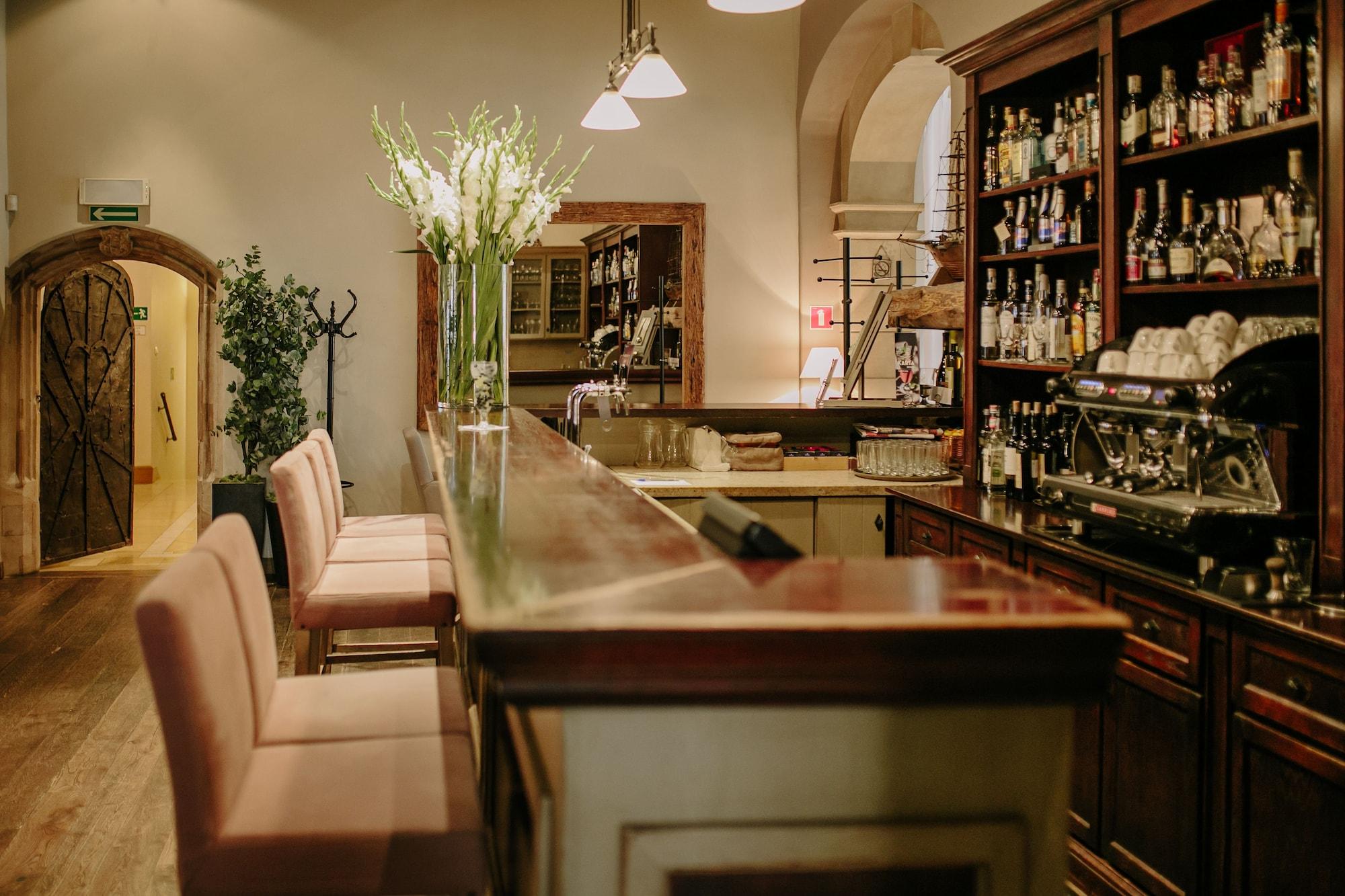 Bar/Salón Art Hotel